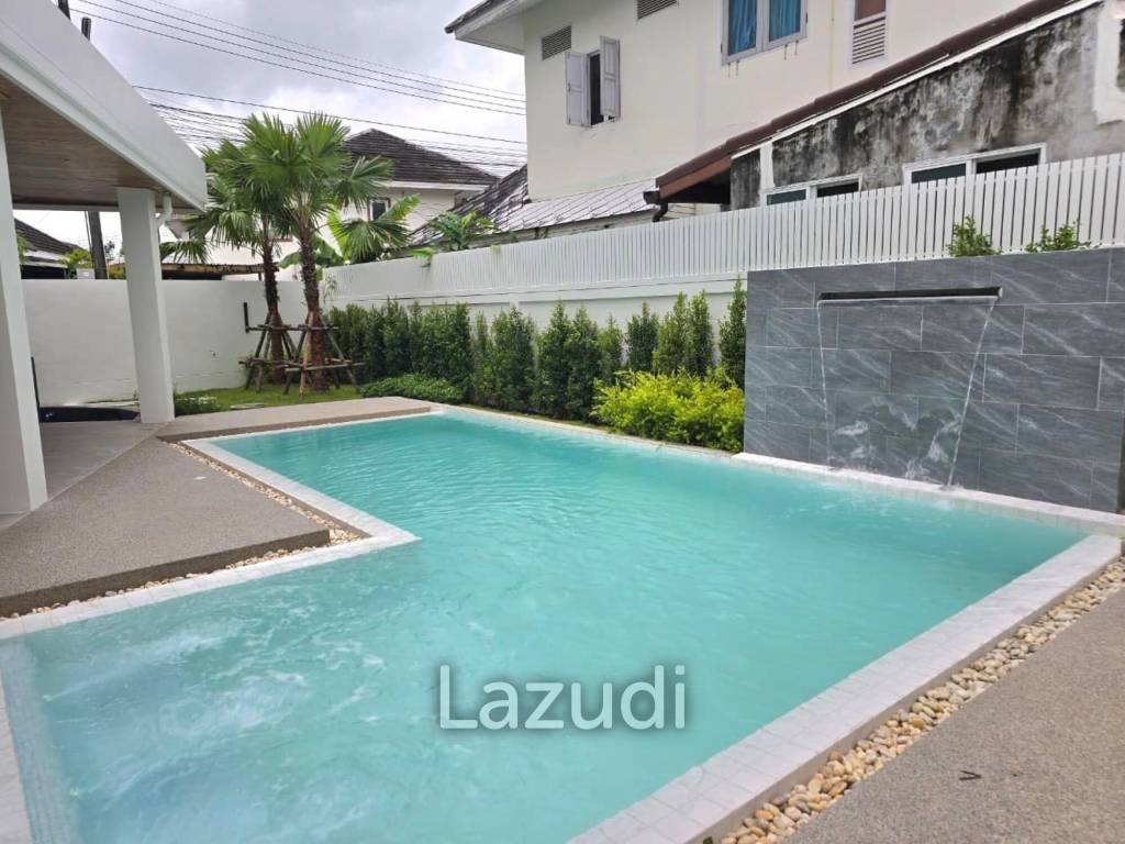 Spacious 2-Story Pool Villa In Chalong