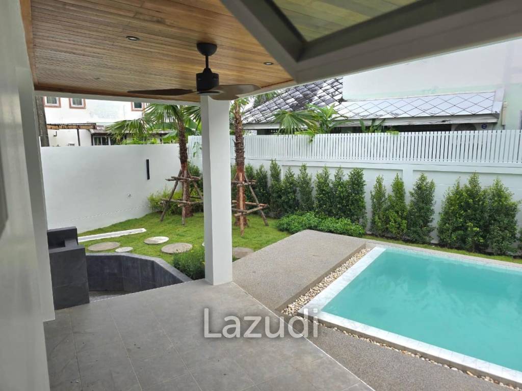 Spacious 2-Story Pool Villa In Chalong