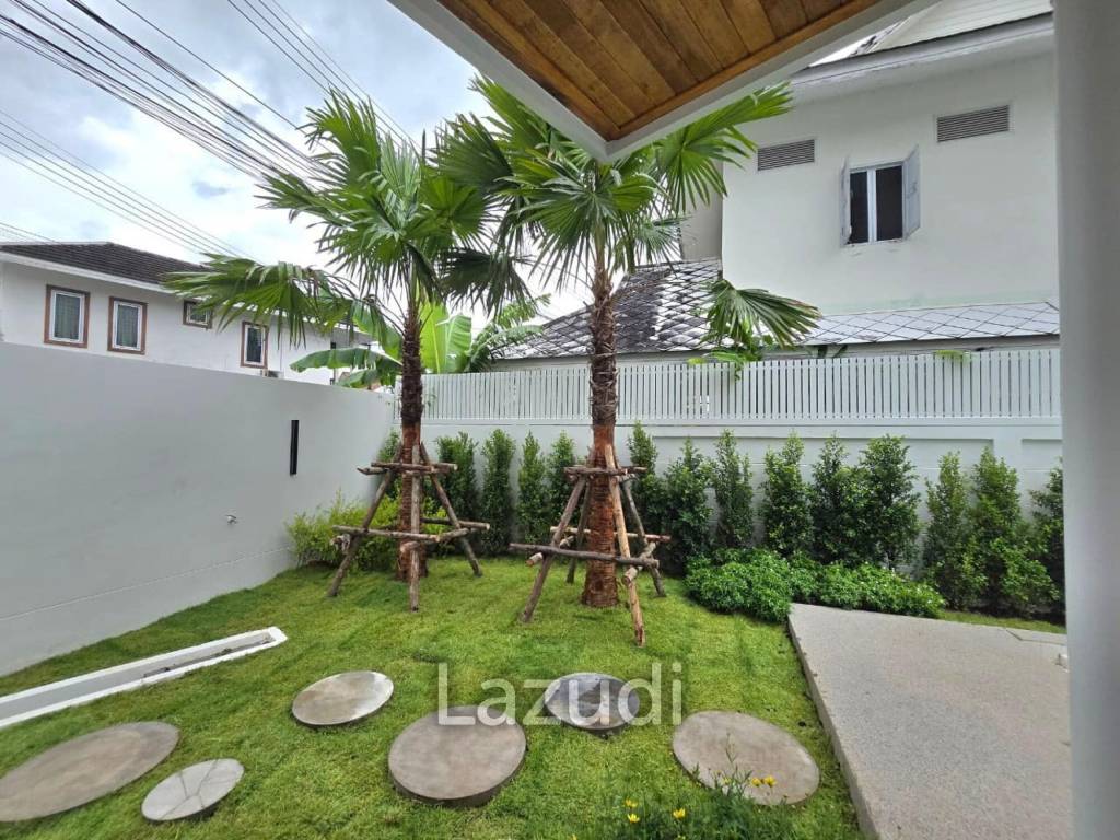 Spacious 2-Story Pool Villa In Chalong