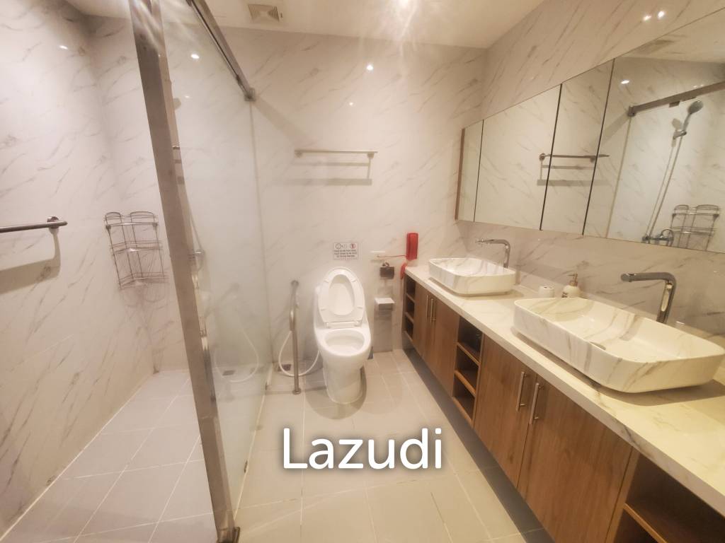 Condo in Luxury retirement residence with medical services