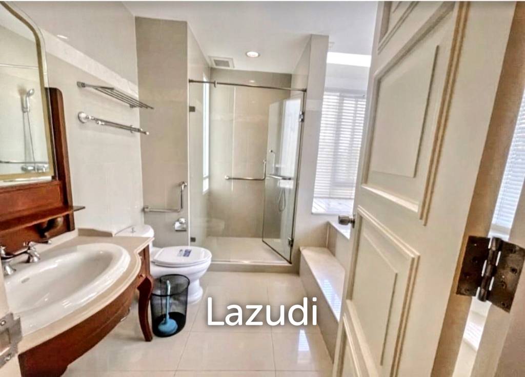 2 Bed 2 Bath 115 SQ.M The Bangkok Sukhumvit 43