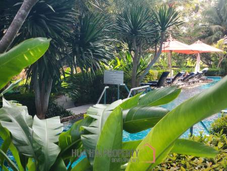 2 bed Condo in Luxury retirement residence with medical services