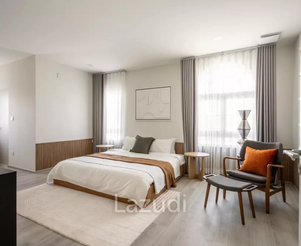 4 Bed 5 Bath 336 SQ.M Villaggio 3 Srinakarin-Bangna