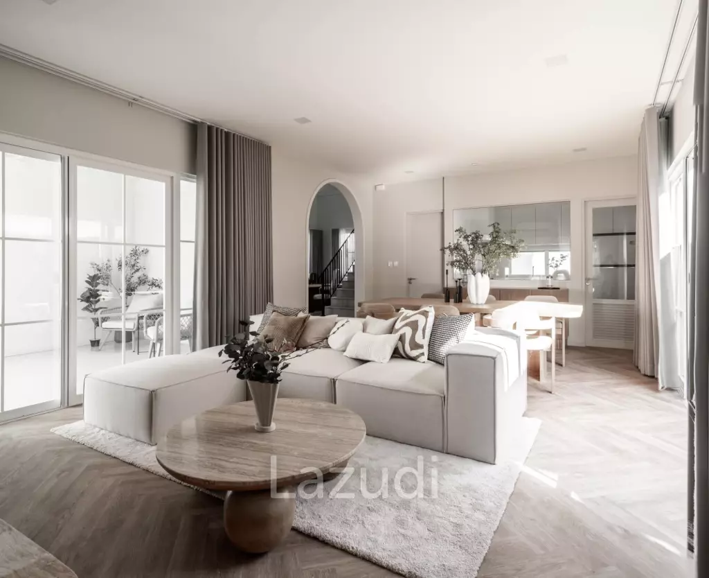 4 Bed 5 Bath 336 SQ.M Villaggio 3 Srinakarin-Bangna