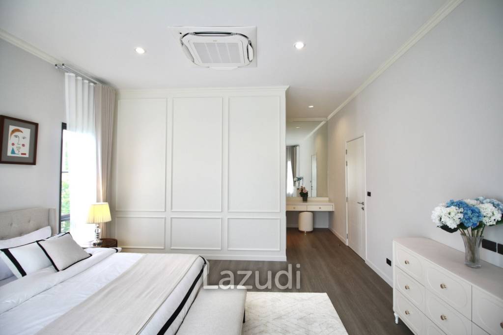 5 Bed 6 Bath 377 SQ.M SETTHASIRI Bangna KM.10