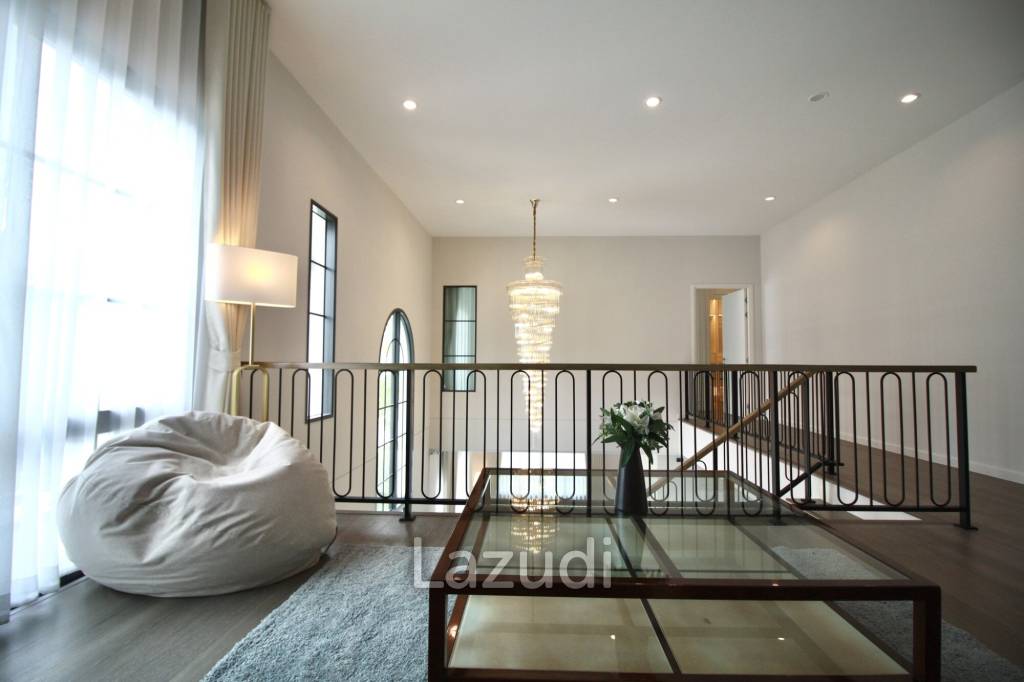 5 Bed 6 Bath 377 SQ.M SETTHASIRI Bangna KM.10