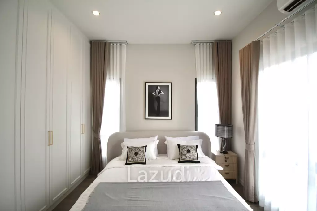 5 Bed 6 Bath 377 SQ.M SETTHASIRI Bangna KM.10