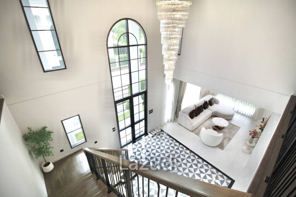 5 Bed 6 Bath 377 SQ.M SETTHASIRI Bangna KM.10