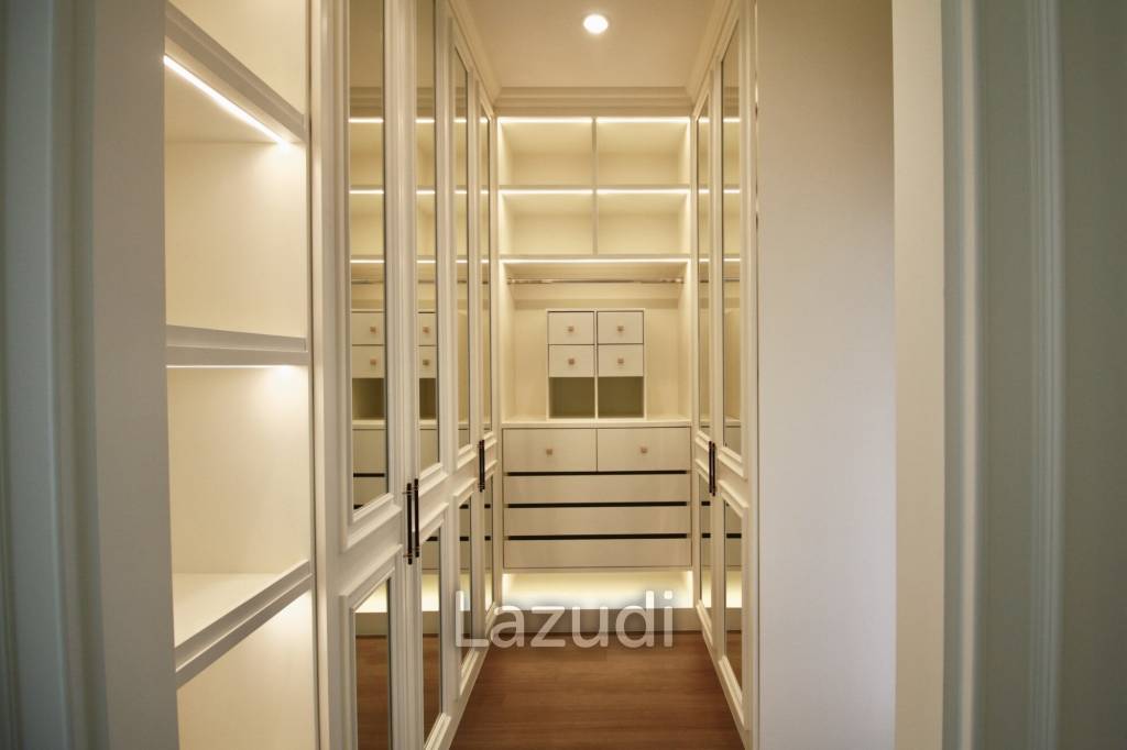 5 Bed 6 Bath 377 SQ.M SETTHASIRI Bangna KM.10