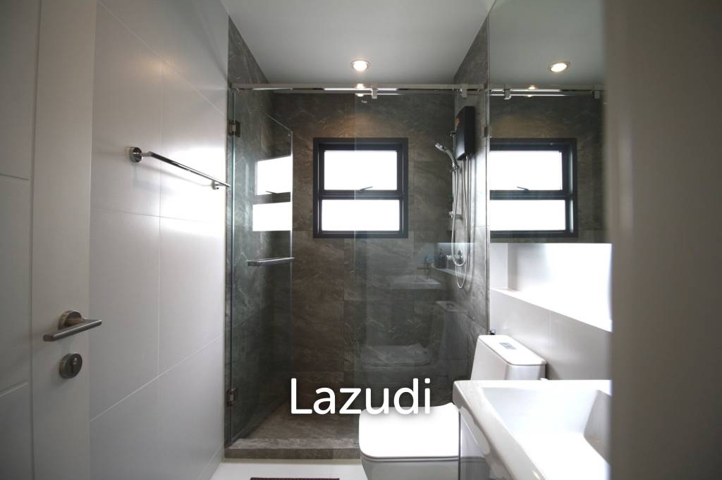 5 Bed 6 Bath 377 SQ.M SETTHASIRI Bangna KM.10