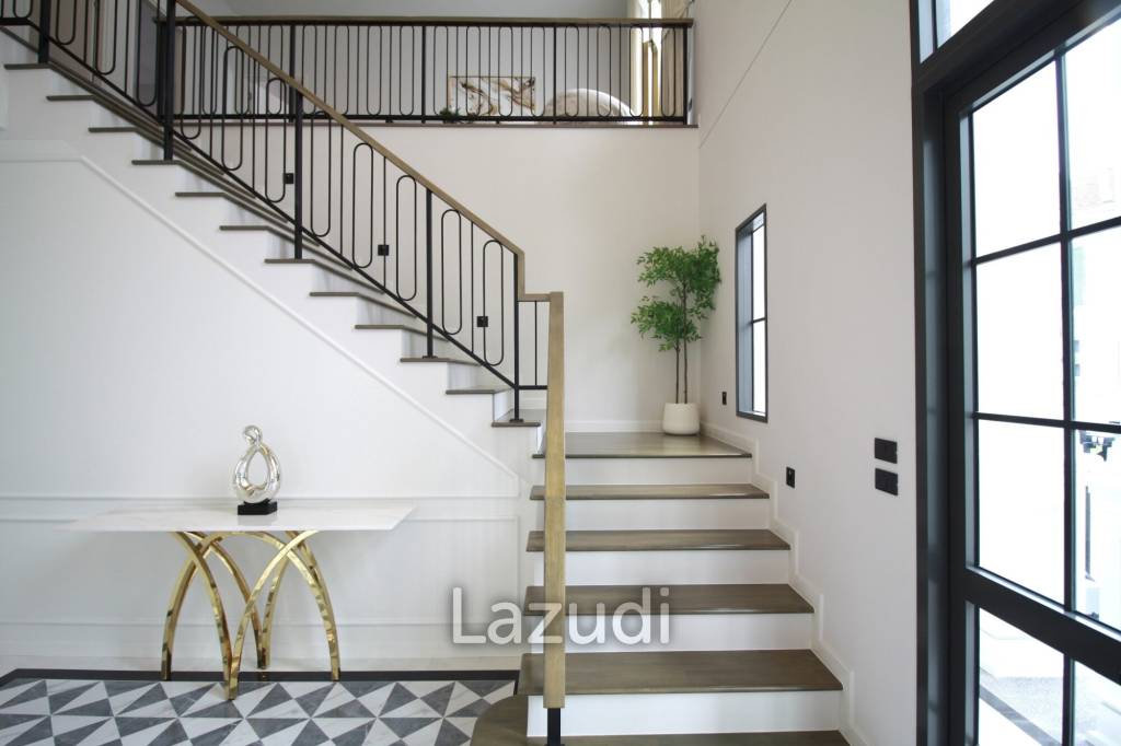 5 Bed 6 Bath 377 SQ.M SETTHASIRI Bangna KM.10