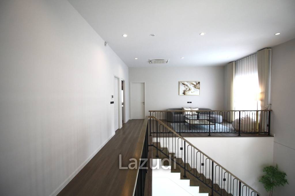 5 Bed 6 Bath 377 SQ.M SETTHASIRI Bangna KM.10