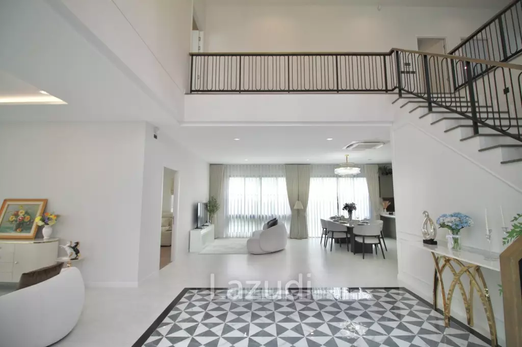 5 Bed 6 Bath 377 SQ.M SETTHASIRI Bangna KM.10