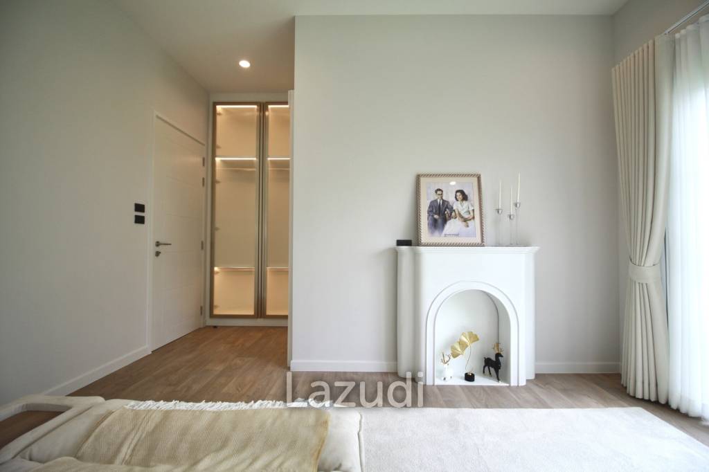 5 Bed 6 Bath 377 SQ.M SETTHASIRI Bangna KM.10