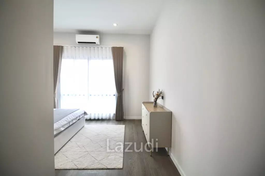 5 Bed 6 Bath 377 SQ.M SETTHASIRI Bangna KM.10