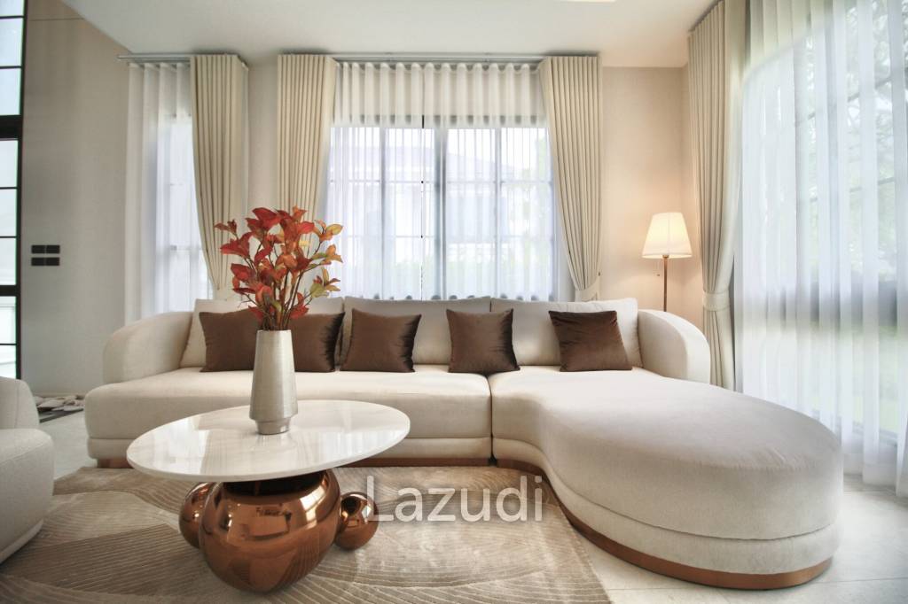 5 Bed 6 Bath 377 SQ.M SETTHASIRI Bangna KM.10