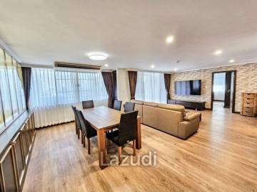 3 Bed 2 Bath 194 SQ.M Acadamia Grand Tower