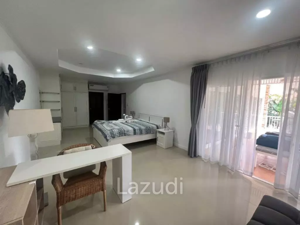 SOI 88 : Large 2 storey 4 bed pool villa close to town and beaches