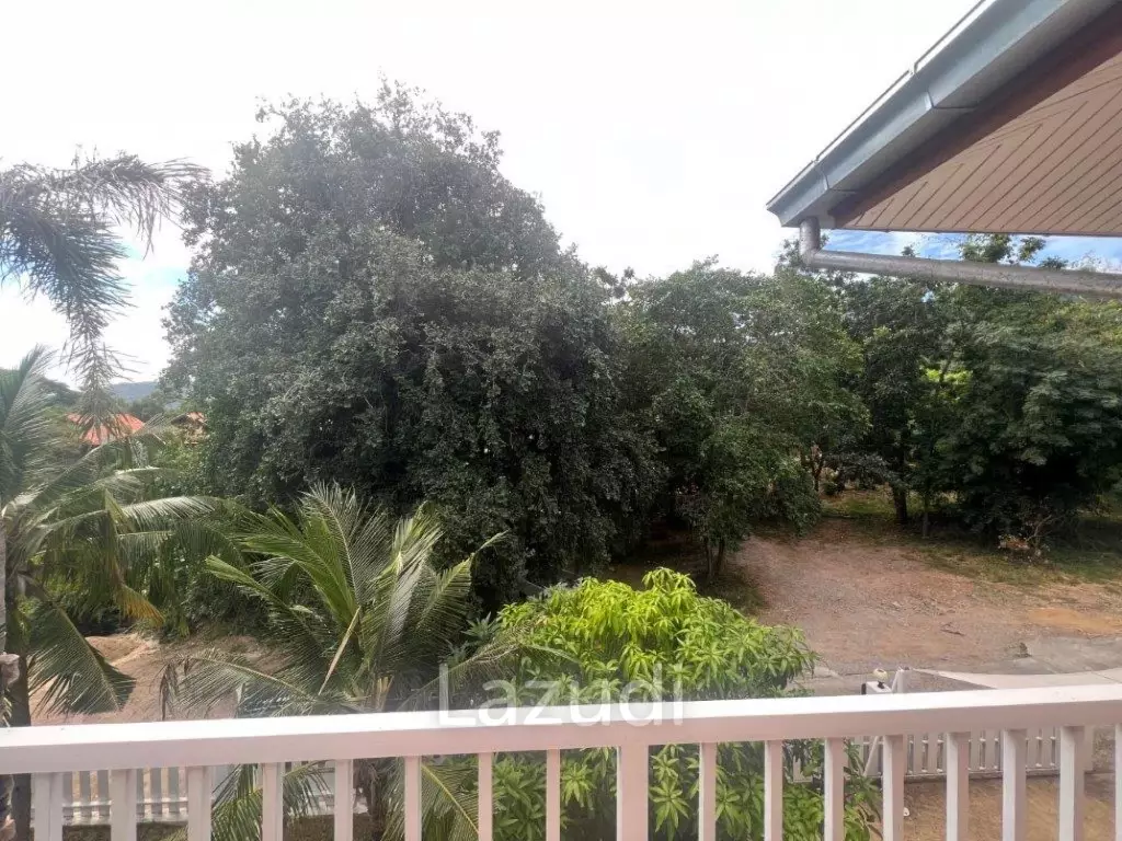 SOI 88 : Large 2 storey 4 bed pool villa close to town and beaches