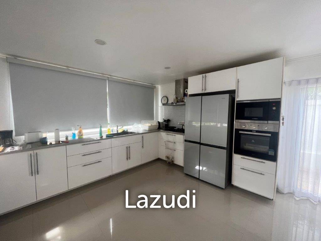 700 Sqm 4 Bed 4 Bath Villa For Sale