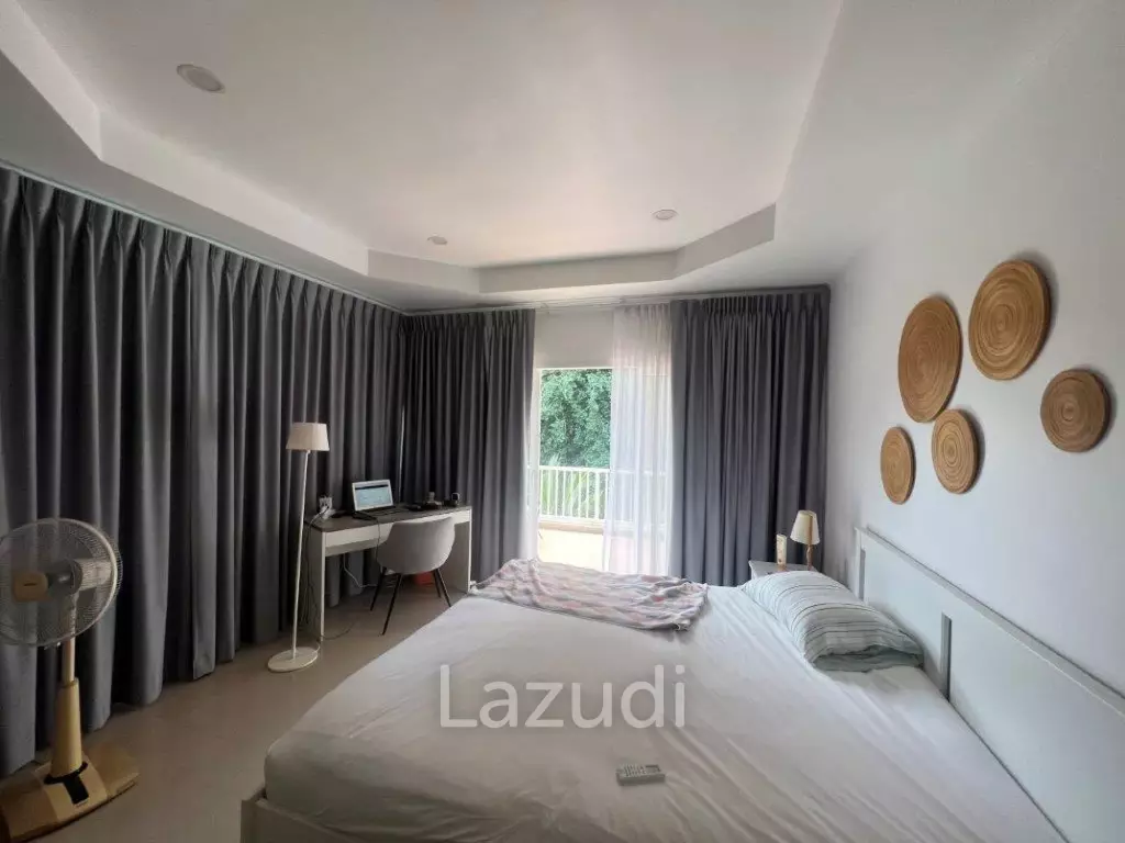 SOI 88 : Large 2 storey 4 bed pool villa close to town and beaches