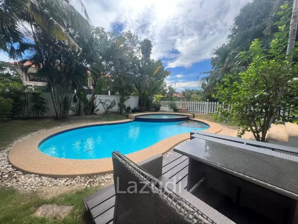 SOI 88 : Large 2 storey 4 bed pool villa close to town and beaches
