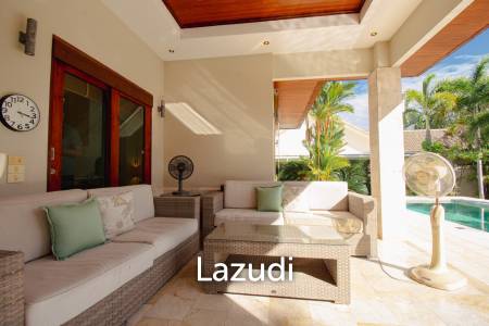 Beautiful 3/4 bed pool villa close to the beach