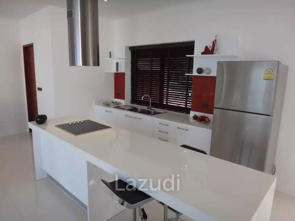 Beachfront 5 Bedroom Villa In Pa Klok