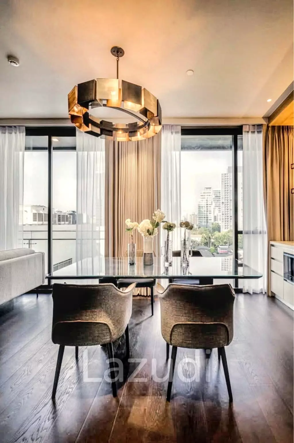 2 Bedroom 2 Bathroom 86 SQ.M LAVIQ Sukhumvit 57