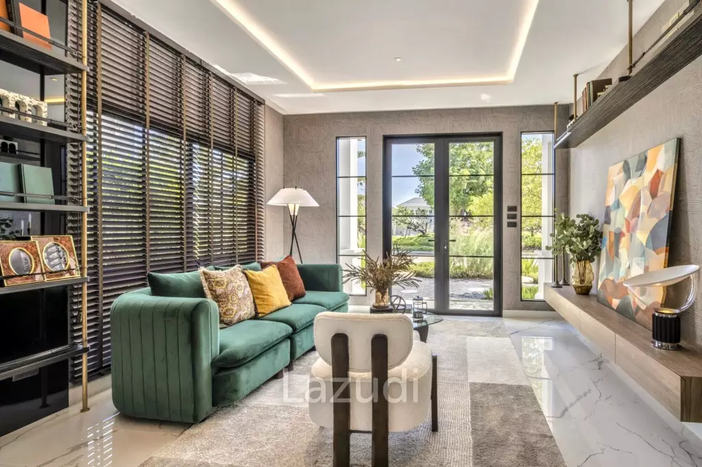 4 Bed 4 Bath 249 SQ.M Setthasiri Donmueang