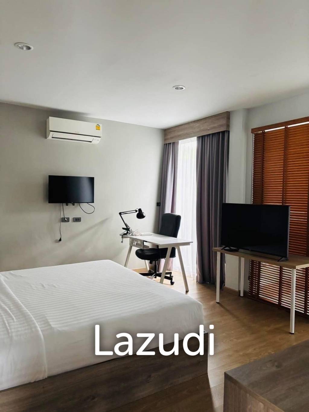 3 Bedroom Pool Villa Near Blue Tree, Thalang