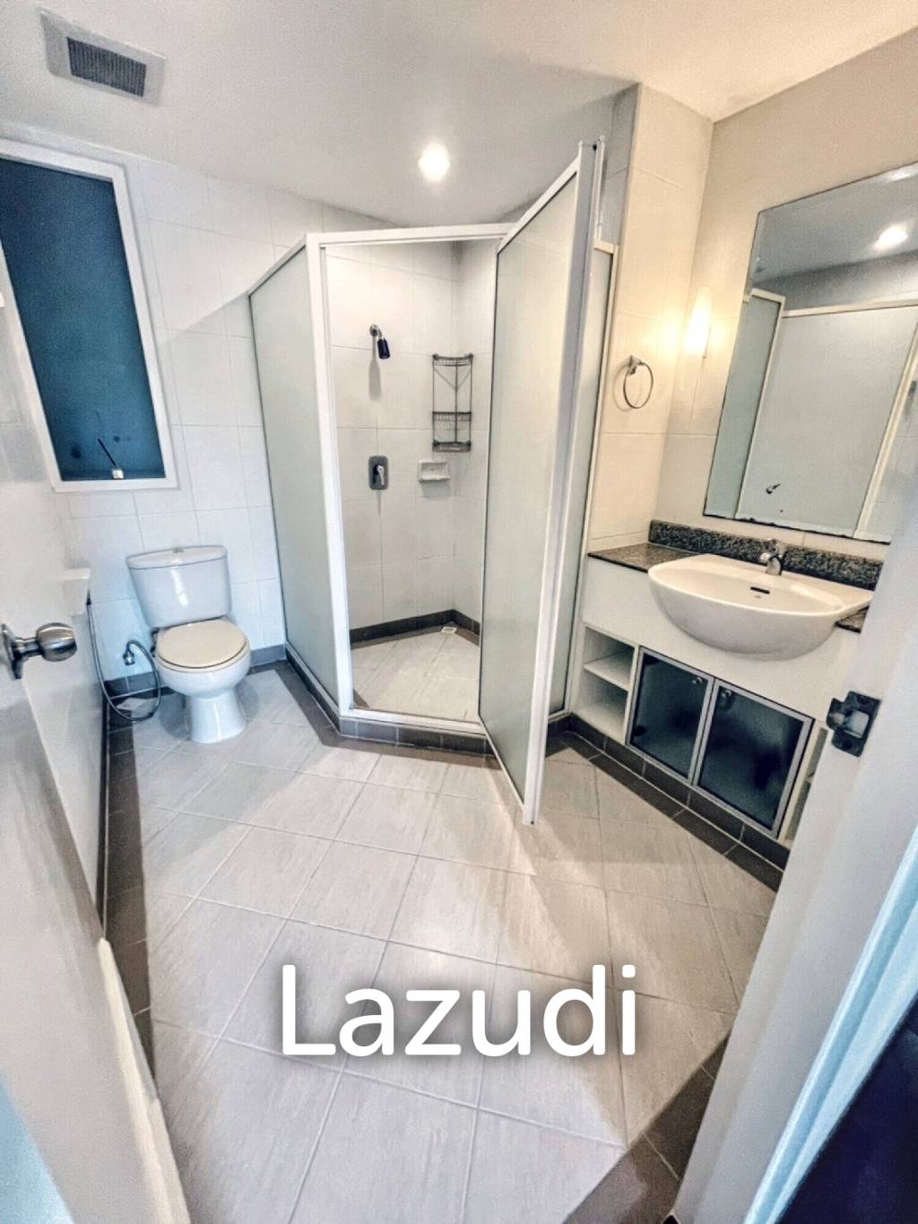 1 Bed 1 Bath 57 SQM. Baan Siri Sukhumvit 13