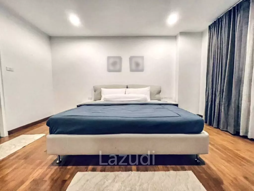 1 Bed 1 Bath 57 SQM. Baan Siri Sukhumvit 13