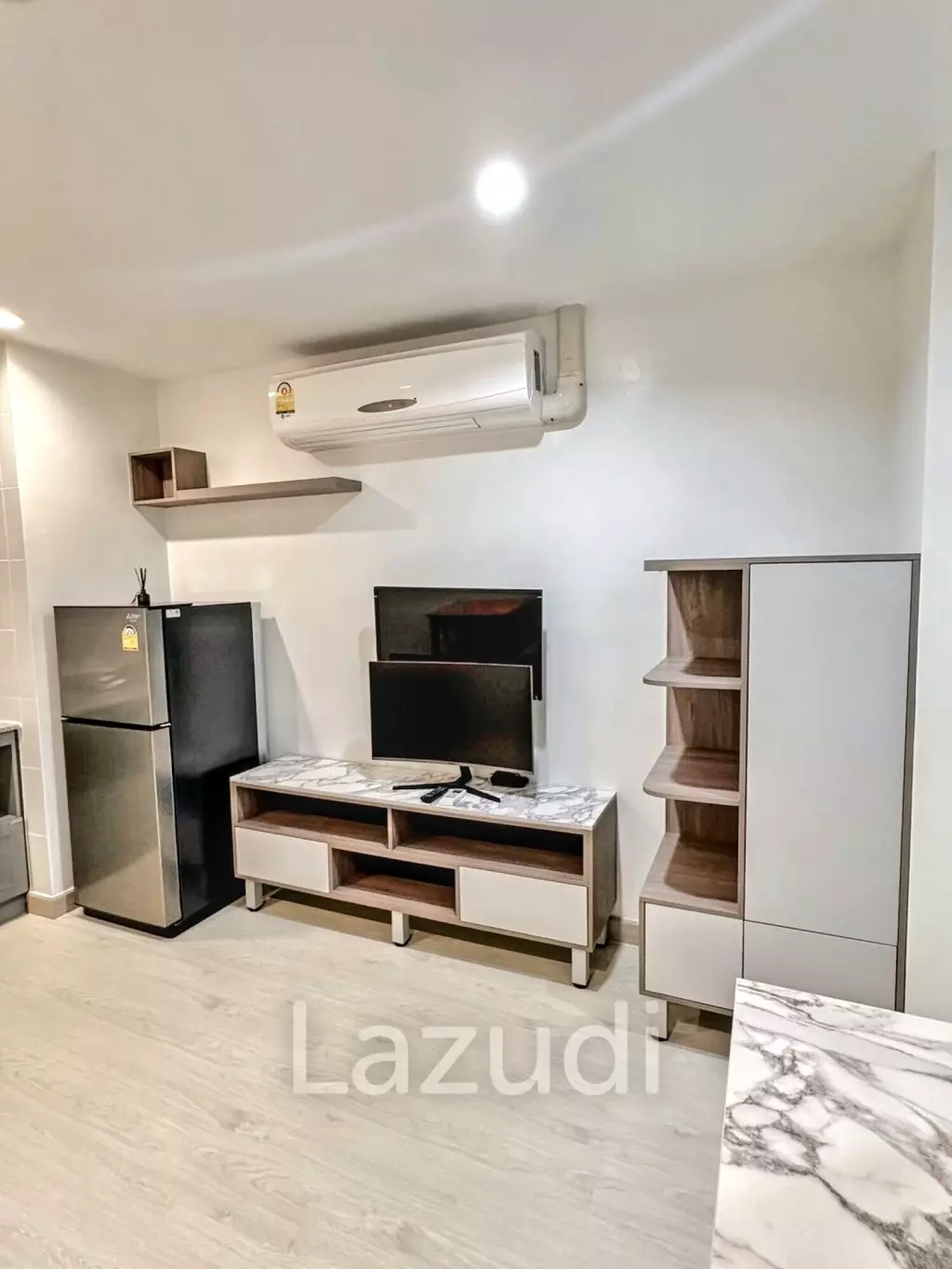 1 Bed 1 Bath 43 SQ.M Chamchuri Square Residence