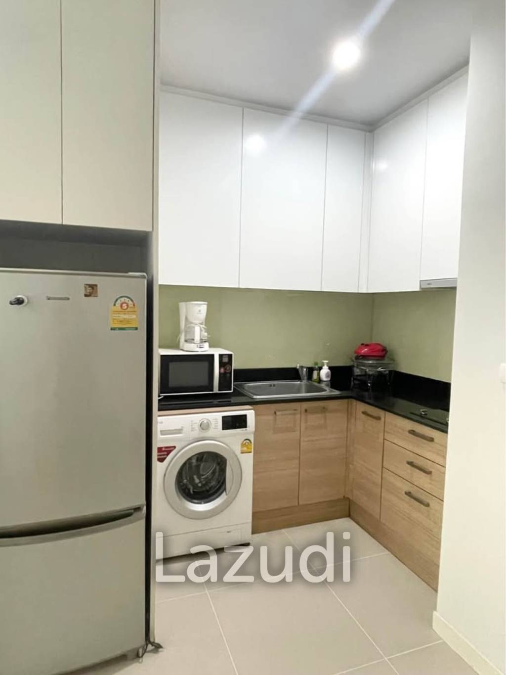 1 Bedroom 1 Bathroom 44 SQ.M Circle Condominium