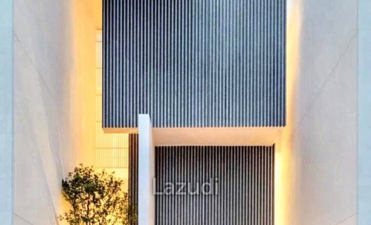 Ultra Luxury Detached Home in Bang Kaeo for Rent