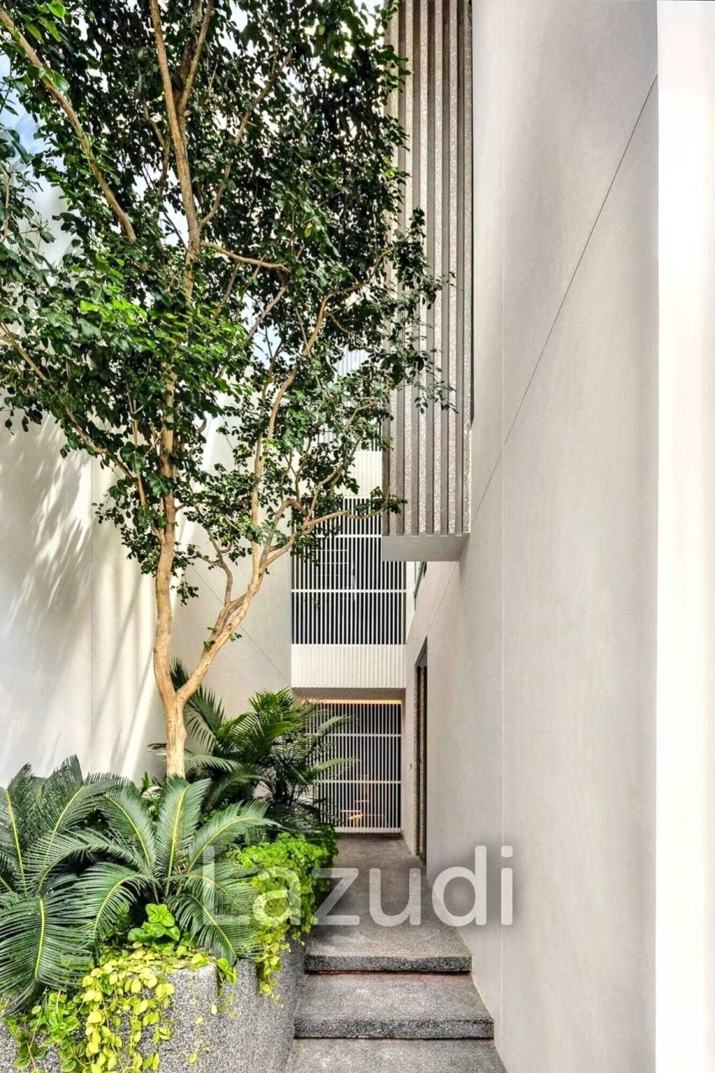Ultra Luxury Detached Home in Bang Kaeo for Rent