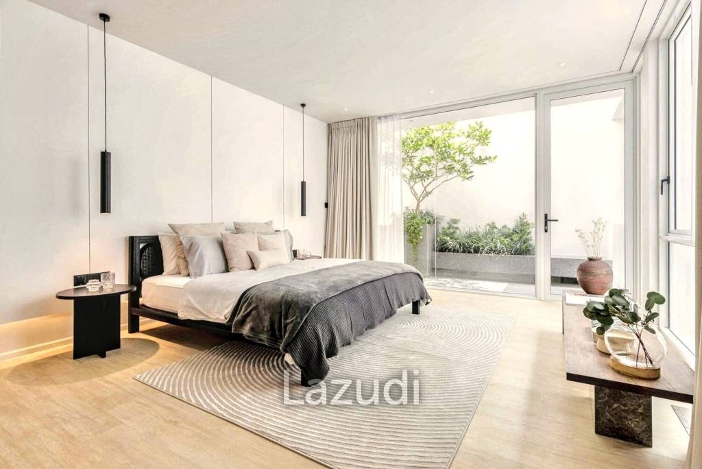 Ultra Luxury Detached Home in Bang Kaeo for Rent