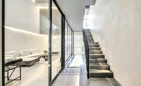 Ultra Luxury Detached Home in Bang Kaeo for Rent