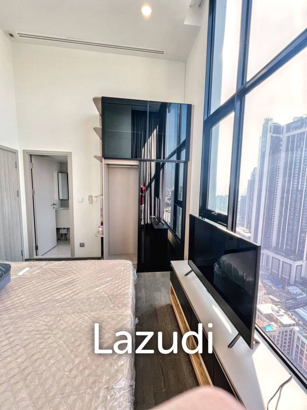 2 Bed 2 Bath 60 SQ.M Park Origin Ratchathewi