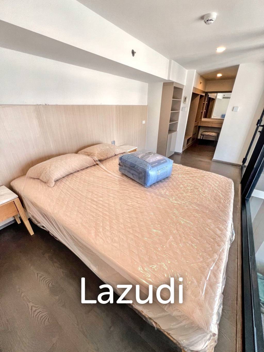 2 Bed 2 Bath 60 SQ.M Park Origin Ratchathewi