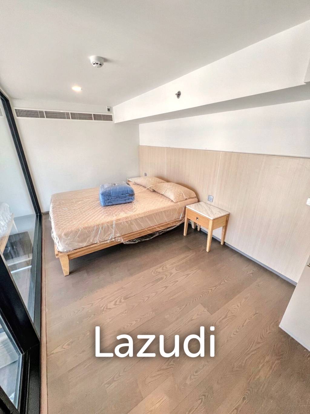 2 Bed 2 Bath 60 SQ.M Park Origin Ratchathewi