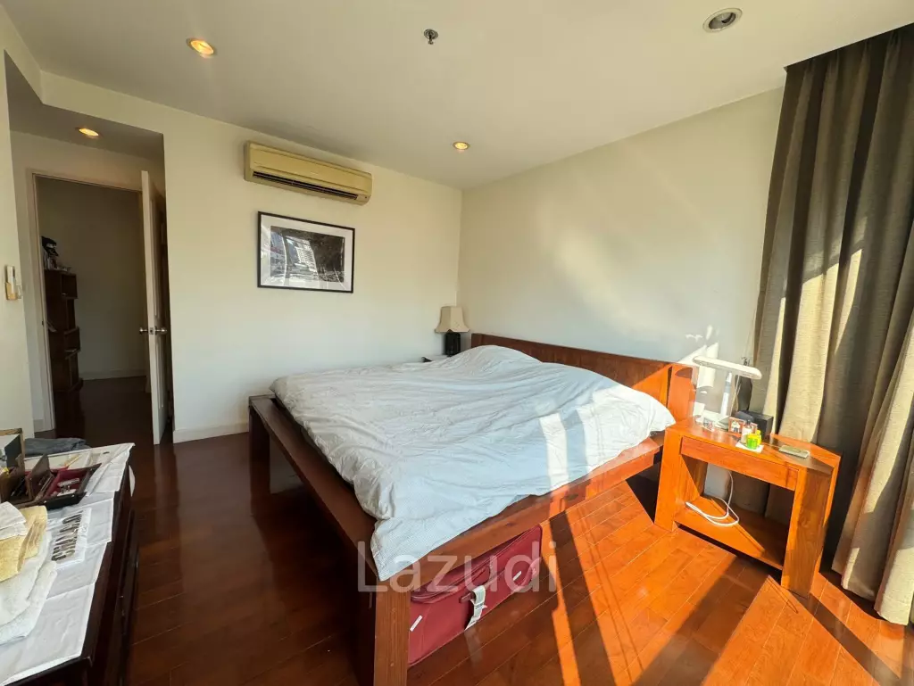 2 Beds 2 Baths 87 SQM Baan Siri 31 Condominium