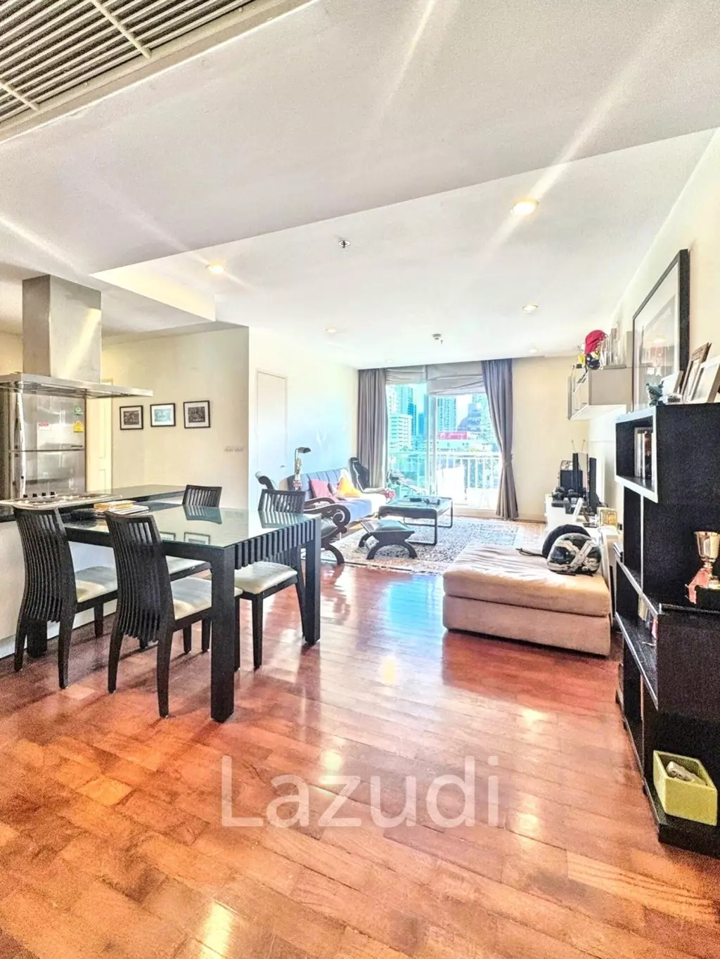 2 Beds 2 Baths 87 SQM Baan Siri 31 Condominium