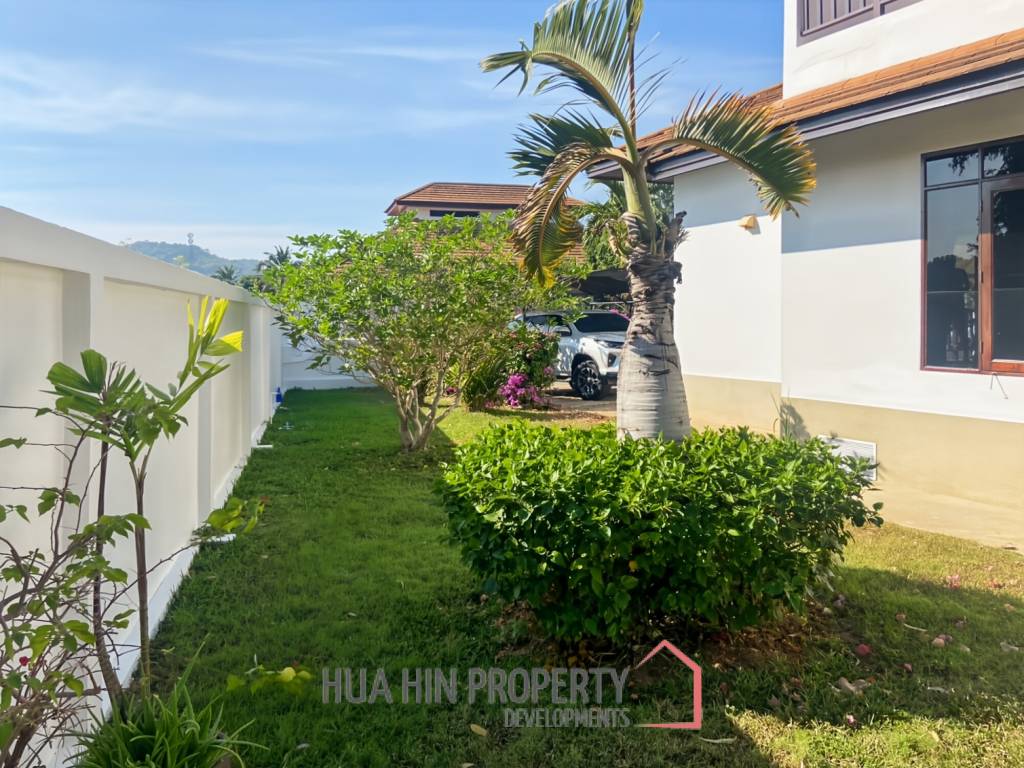 3 Bedroom Villa with Scenic Mountain Views in Manora Village Hua Hin