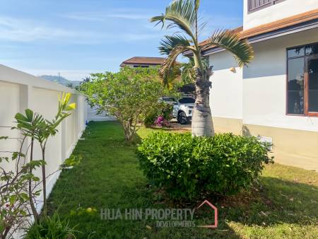 3 Bedroom Villa with Scenic Mountain Views in Manora Village Hua Hin