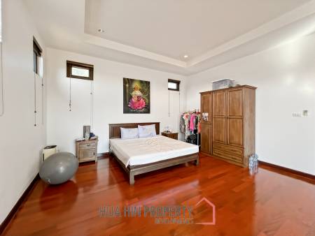 3 Bedroom Villa with Scenic Mountain Views in Manora Village Hua Hin