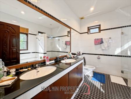 3 Bedroom Villa with Scenic Mountain Views in Manora Village Hua Hin
