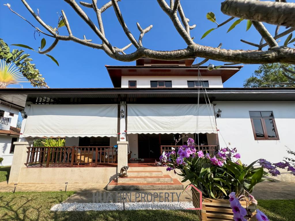 3 Bedroom Villa with Scenic Mountain Views in Manora Village Hua Hin