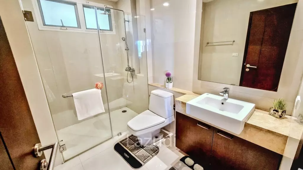 2 Bedroom 2 Bathroom 173 SQ.M Piyathip Place